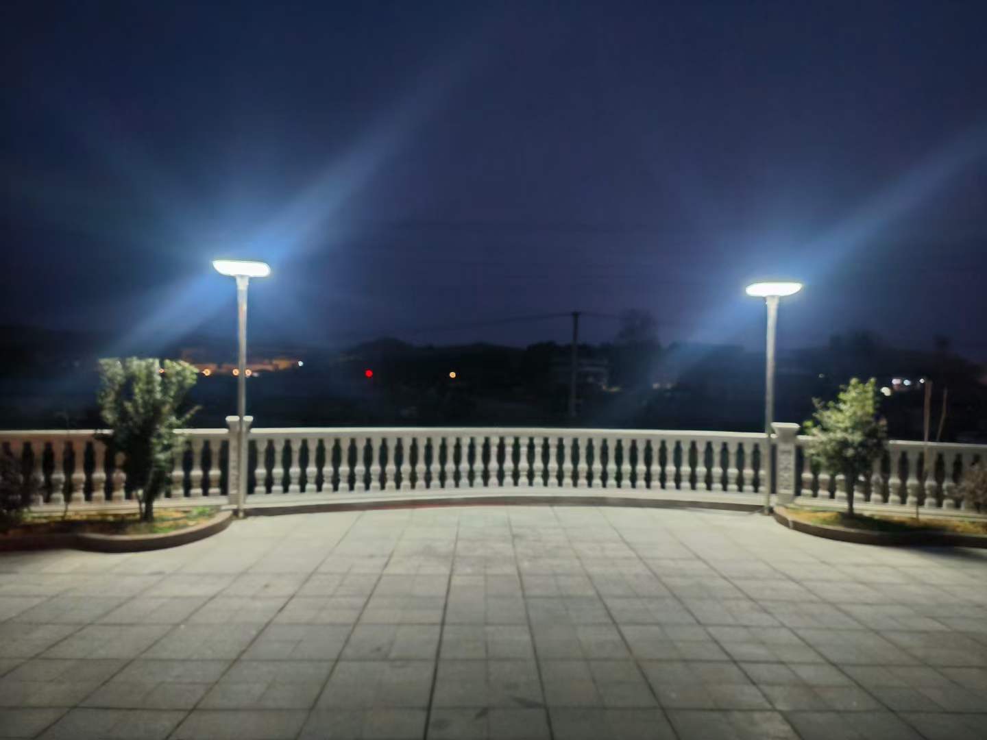 太陽(yáng)能庭院燈-鳥(niǎo)巢(圖6)